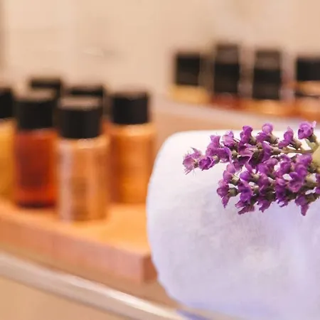 Boutique Old Town House Karkovich Vikendica *