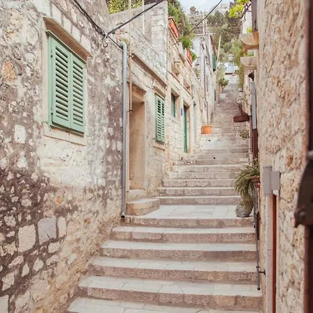 Boutique Old Town House Karkovich Vikendica Hvar Town