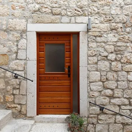 Holiday home Boutique Old Town House Karkovich *