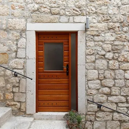 בית נופש Boutique Old Town House Karkovich *