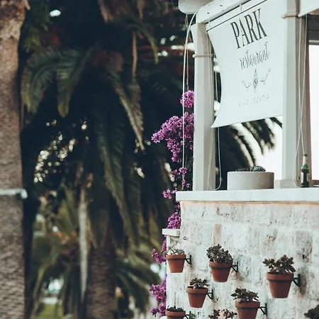 بيت للعطل Boutique Old Town House Karkovich *